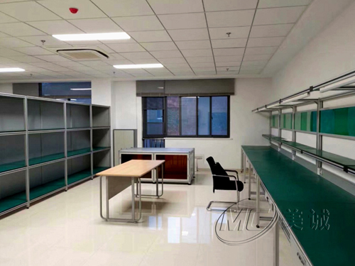 浙江鋁型材廠家生產(chǎn)的防靜電工作臺，和江蘇有什么不一樣？
