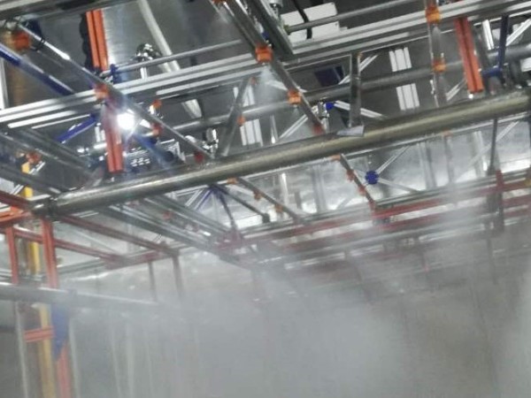 為什么定制鋁型材框架備受機(jī)械設(shè)備行業(yè)客戶的青睞？